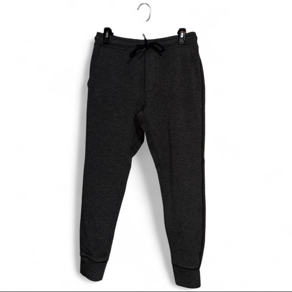 American Eagle Men’s Charcoal Gray Athletic 24/7 Training Joggers Size Small